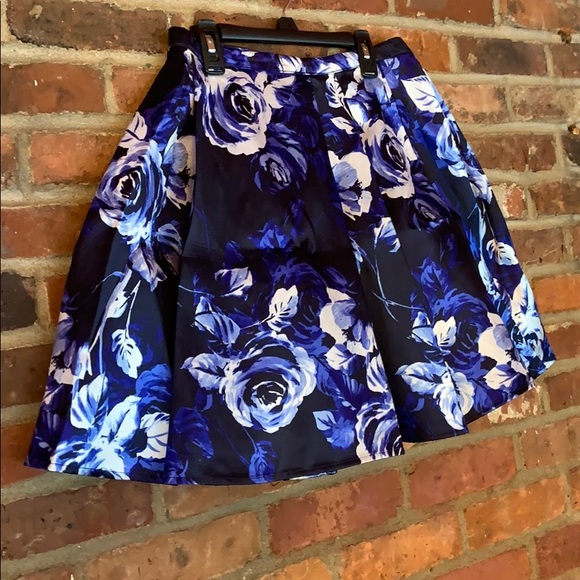 Homecoming 2 piece dress | Sequin Hearts - Picture 10 of 12